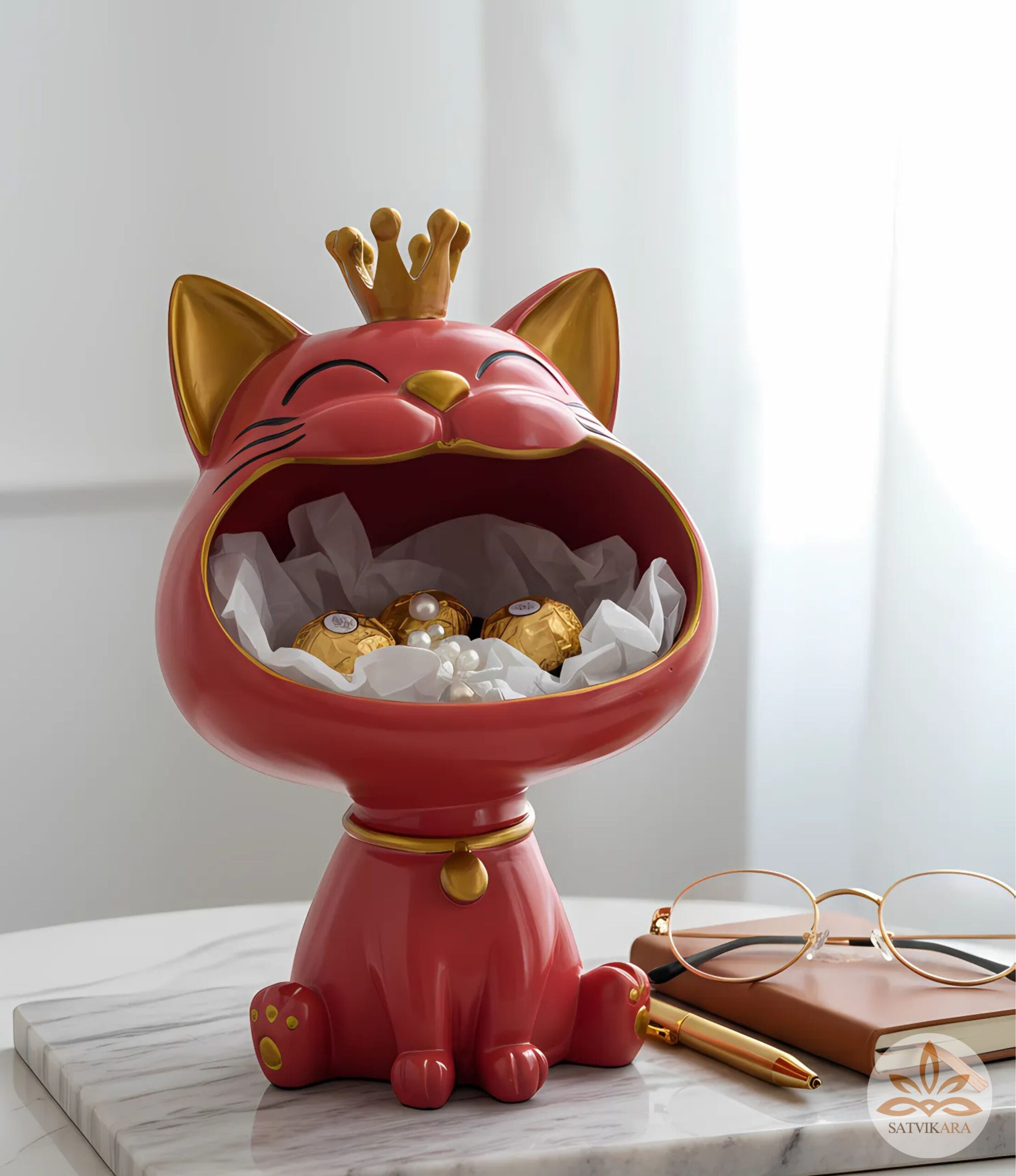 Royal Cat Storage Showpiece Royal Cat Storage Showpiece