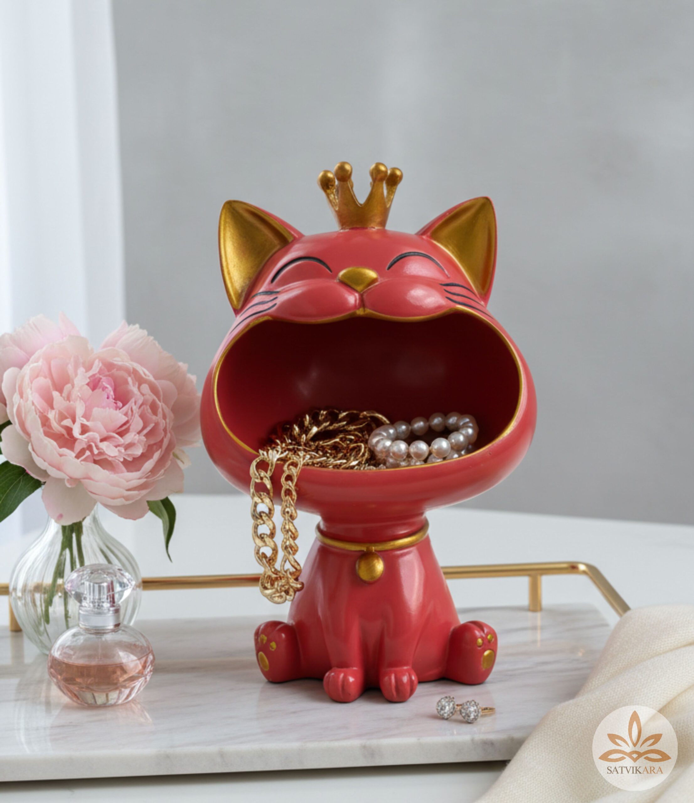 Royal Cat Storage Showpiece Royal Cat Storage Showpiece