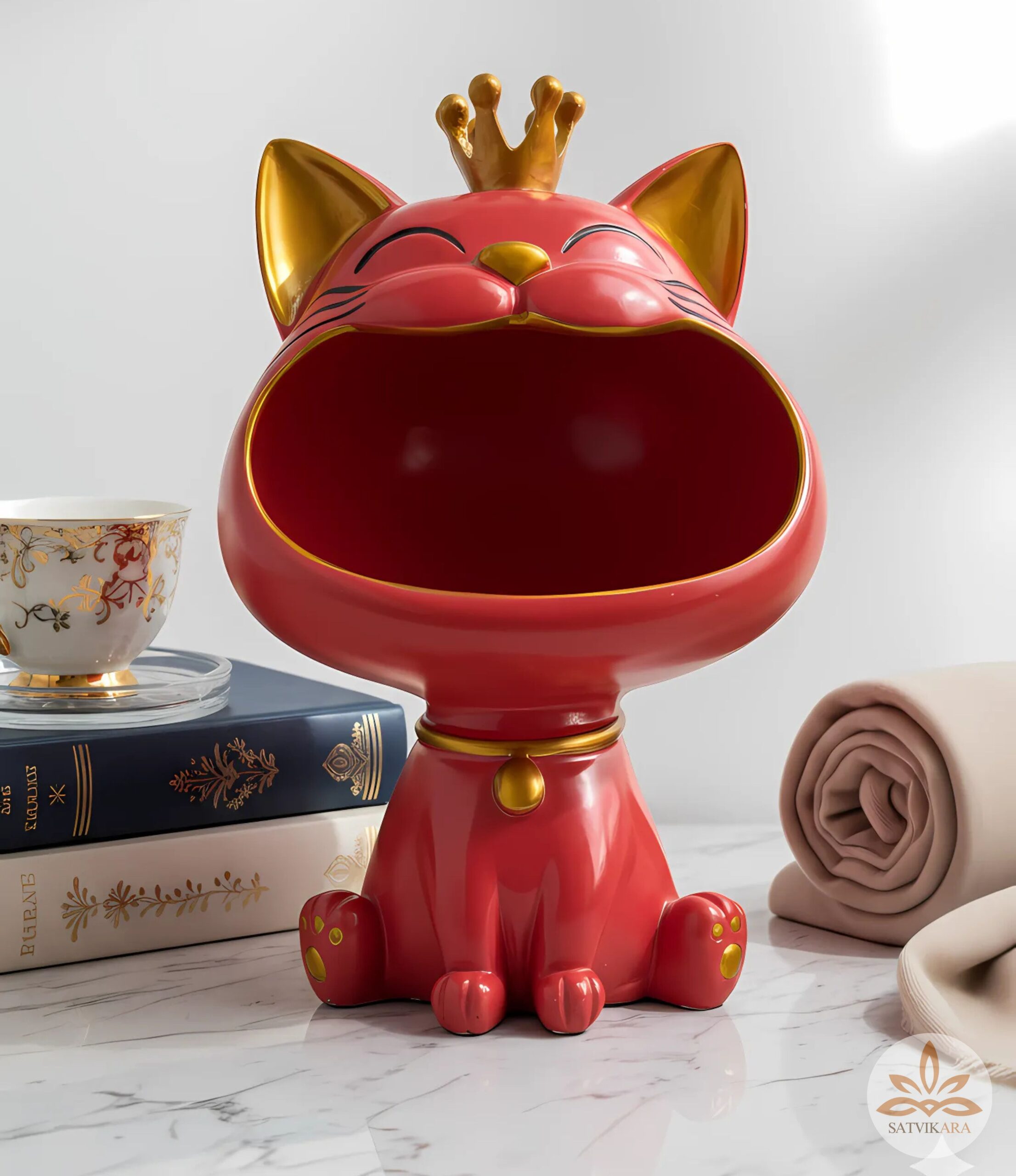 Royal Cat Storage Showpiece Royal Cat Storage Showpiece